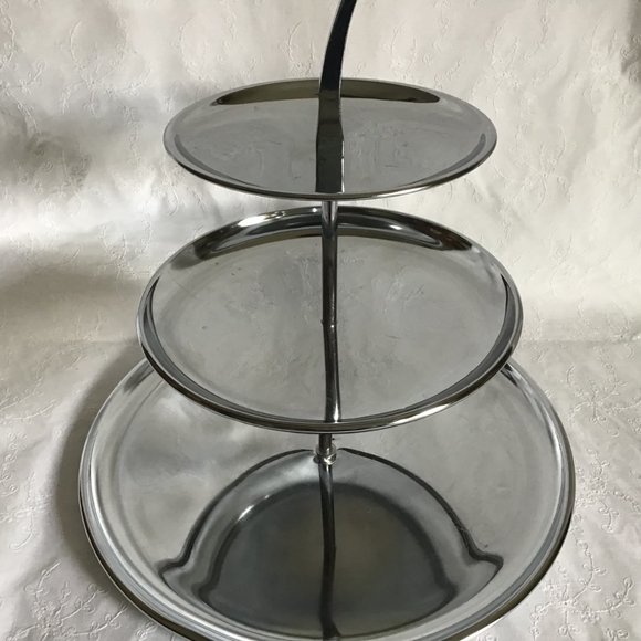 3 Tier Cake Stand / Hors d'oeuvres Display , Stainless Steel - Picture 2 of 4